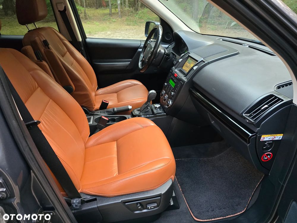 Land Rover Freelander SD4 HSE Luxury - 33