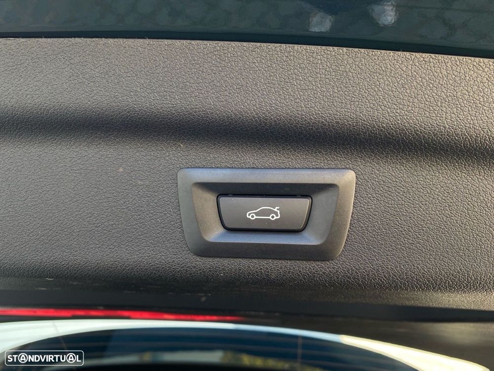 BMW 225xe Active Tourer e xDrive - 18