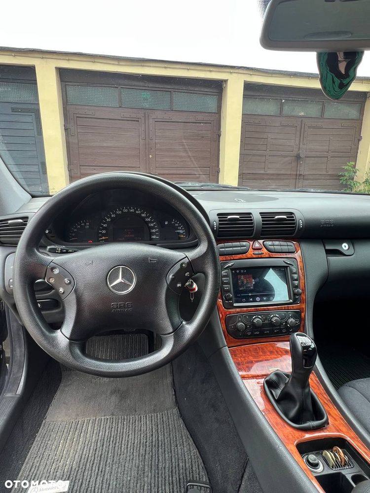 Mercedes-Benz Klasa C 200 CDI Classic - 6