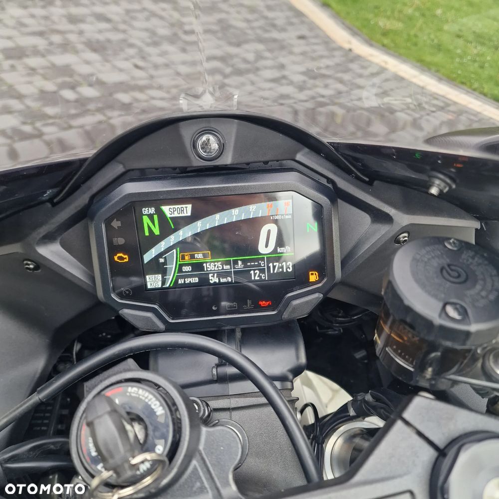Kawasaki Ninja - 12