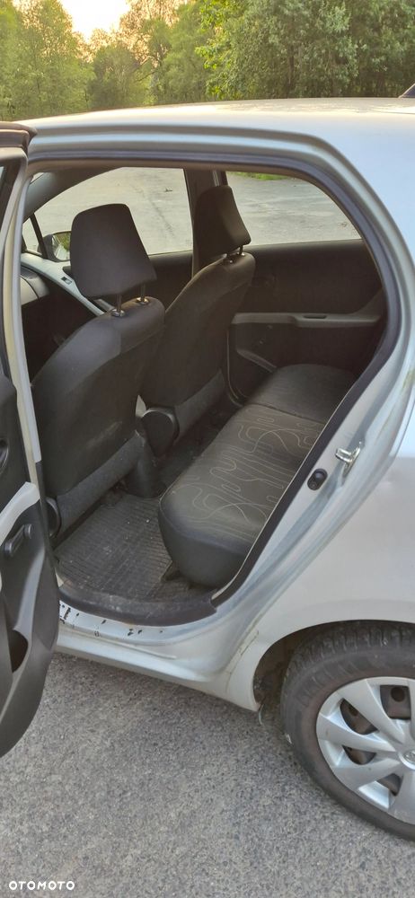 Toyota Yaris 1.33 Luna - 15