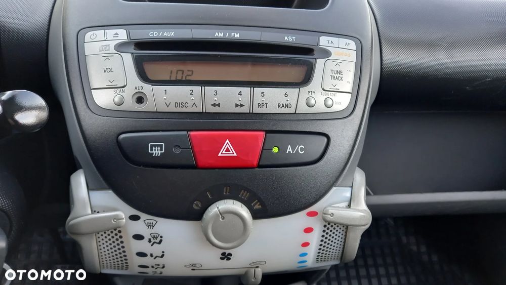 Peugeot 107 1.0 Trendy MAP Euro5 - 8