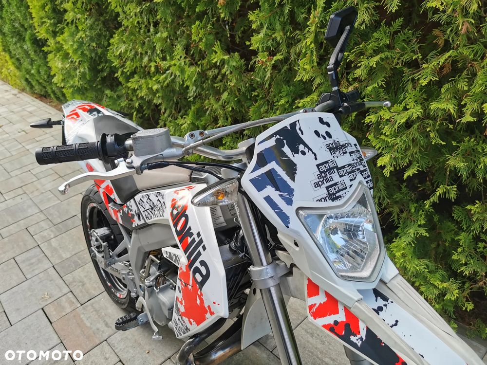 Aprilia SX - 11