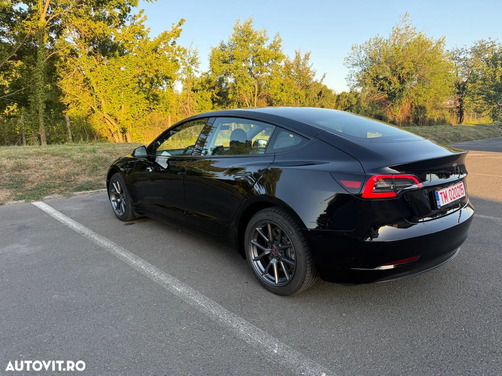 Tesla Model 3 Long Range AWD Premium - 6
