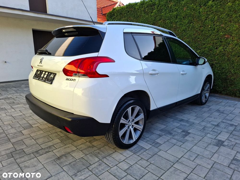 Peugeot 2008 PureTech 110 Stop&Start Urban Move - 10