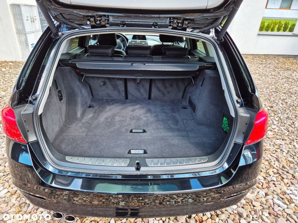 BMW Seria 3 320i Advantage sport - 22