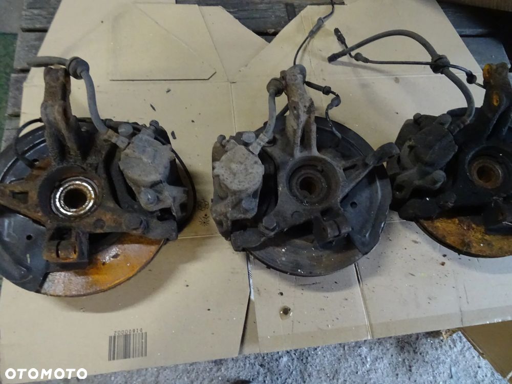 DACIA DOKKER LODGY 1,5 1,6 1,2 ZWROTNICA PRAWA LEWA PIASTA ZACISK HAMULCOWY ROZNE MODELE CZUJNIK ABS ROZNE CZESCI ROZNE