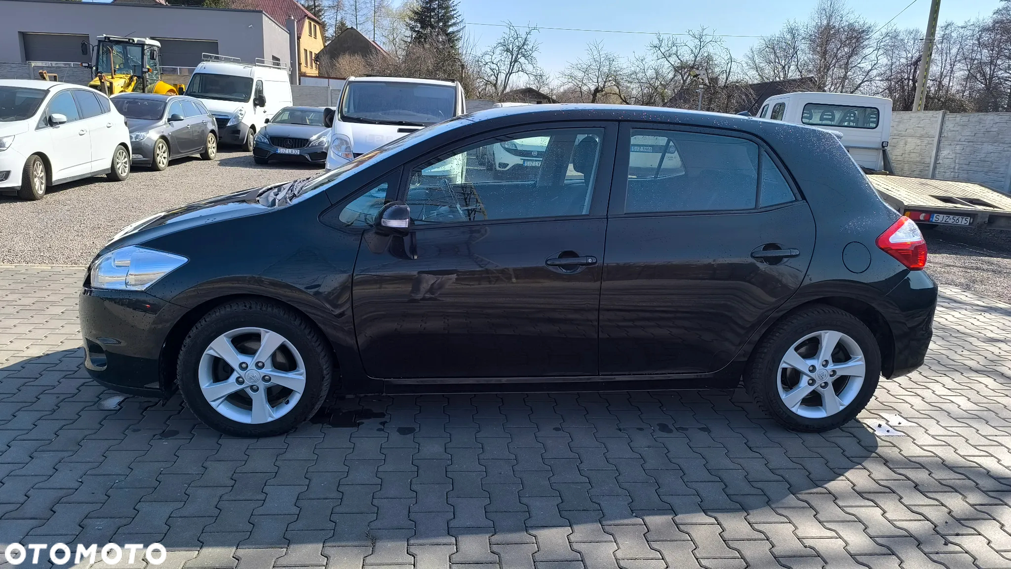 Toyota Auris 1.6 Executive - 4
