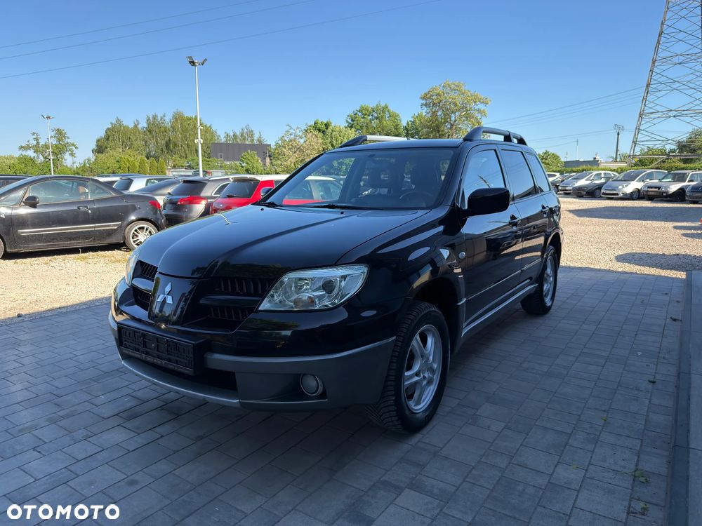 Mitsubishi Outlander 2.0 Invite - 19
