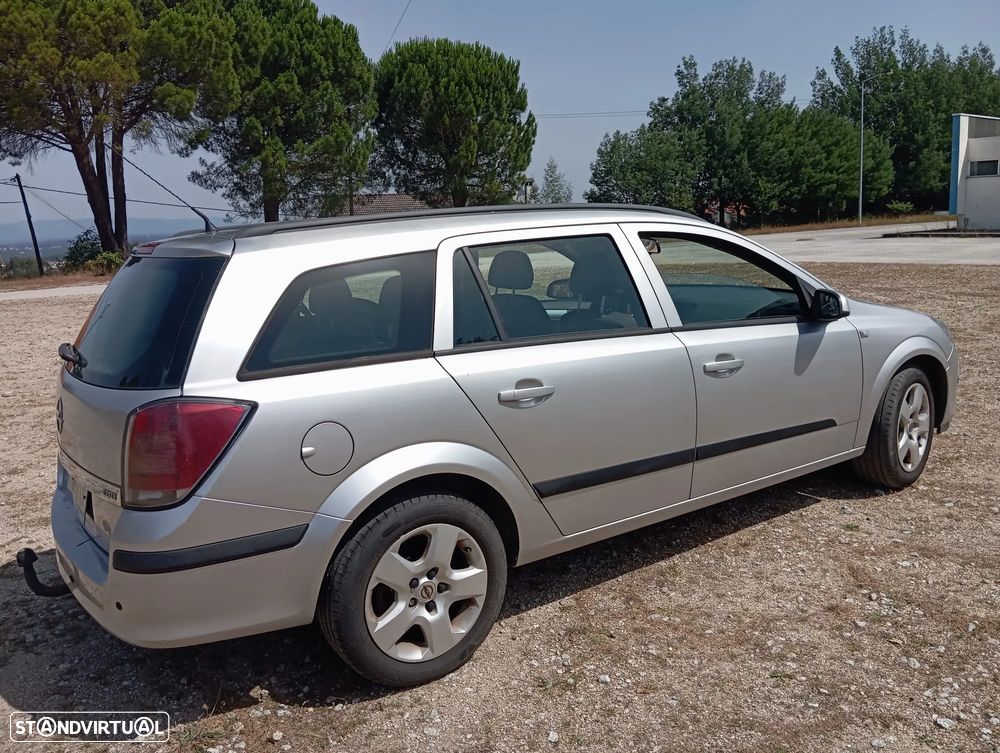 Opel Astra 1.3 CDTI Cosmo - 2