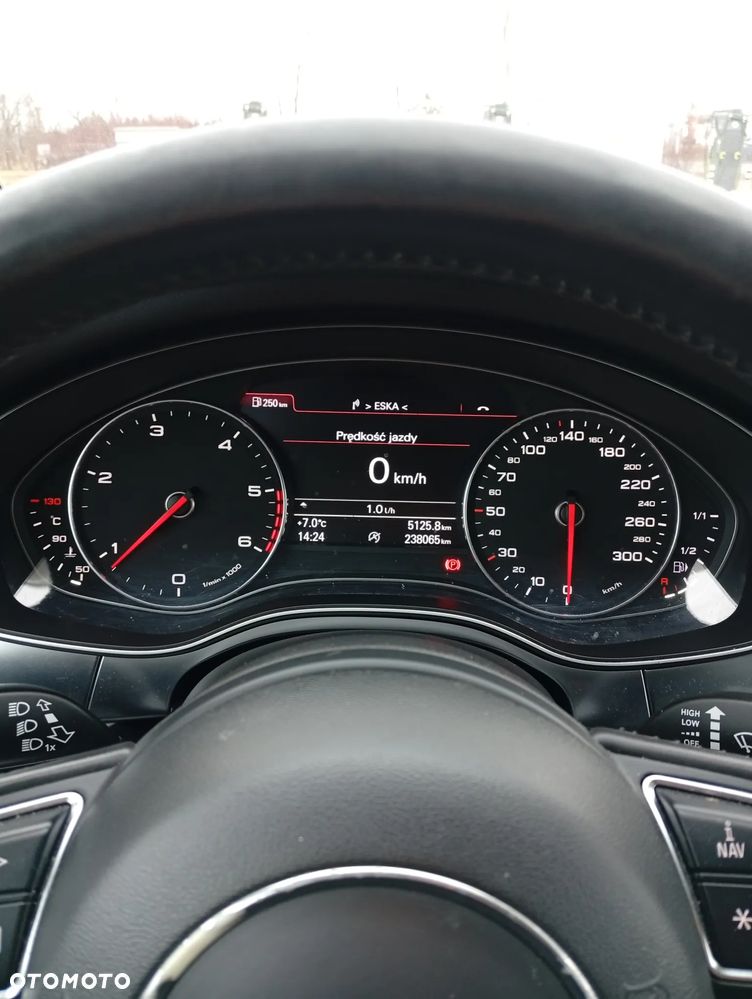 Audi A6 Avant 2.0 TDI - 16
