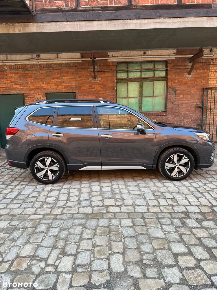 Subaru Forester 2.0i-L Platinum (EyeSight) Lineartronic - 6