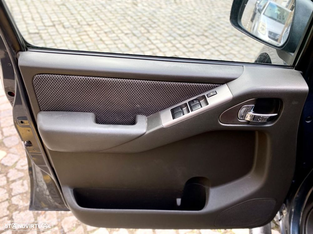 Nissan Navara 2.5 dCi CD SE Comfort - 11