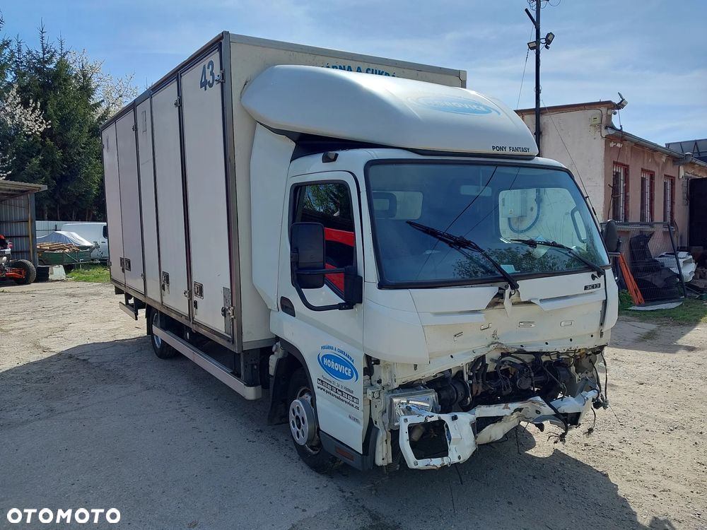 Mitsubishi Fuso Canter - 3