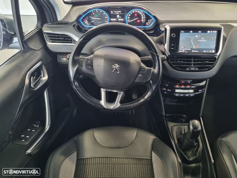 Peugeot 2008 1.2 PureTech Allure - 9