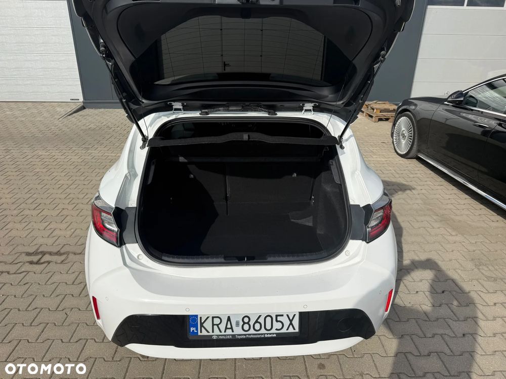 Toyota Corolla 1.8 Hybrid Executive - 9