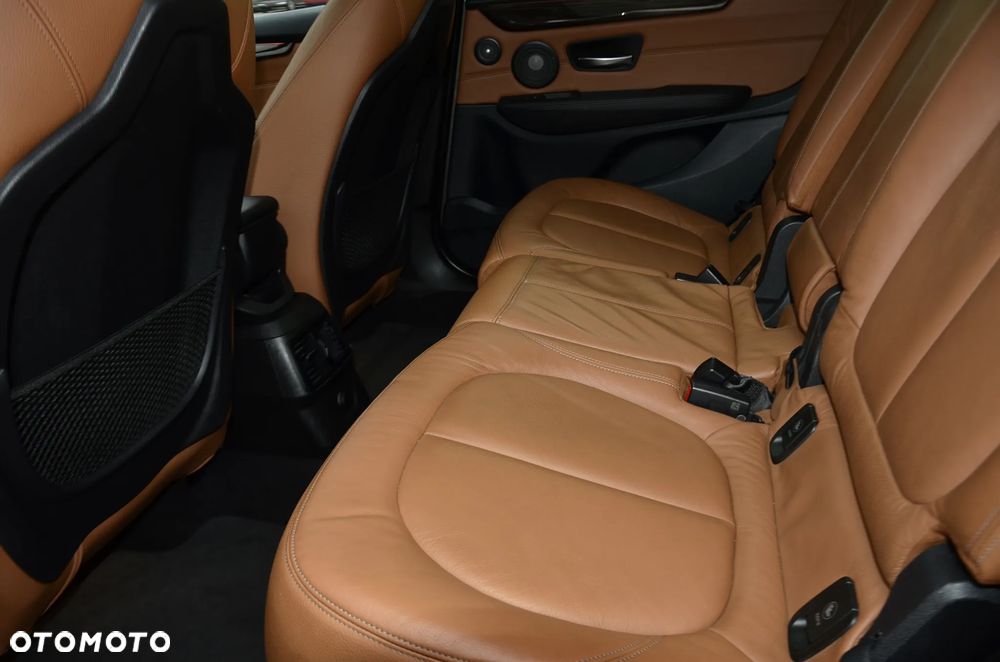 BMW Seria 2 216d GT Luxury Line - 23