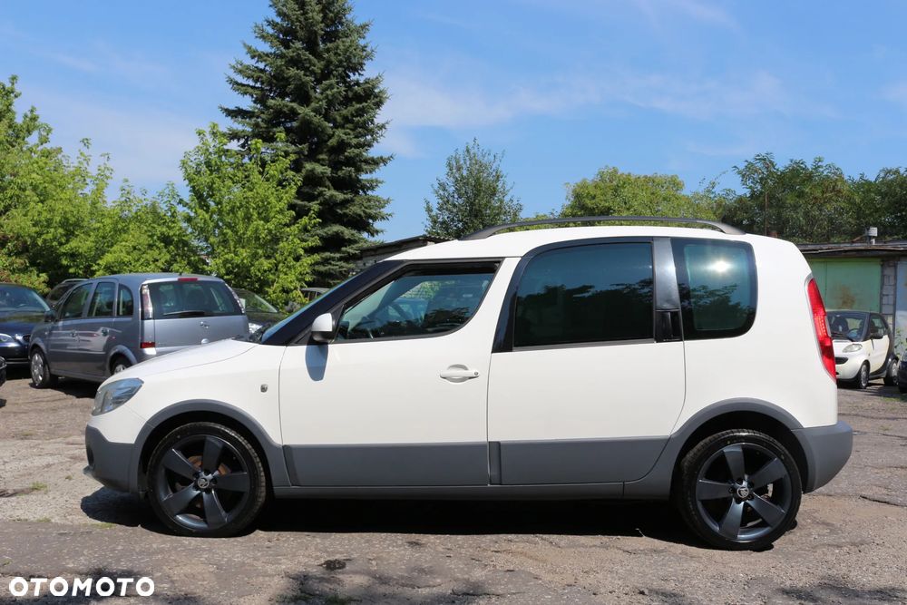Skoda Roomster 1.6 TDI DPF Scout PLUS EDITION - 3