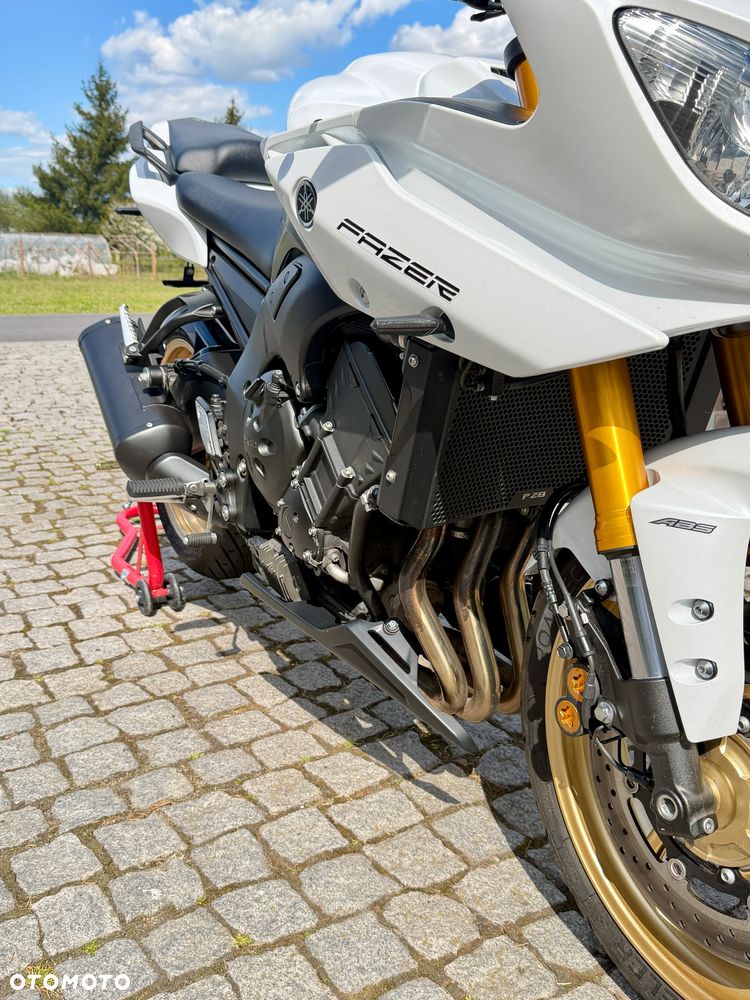 Yamaha FZ8 - 9