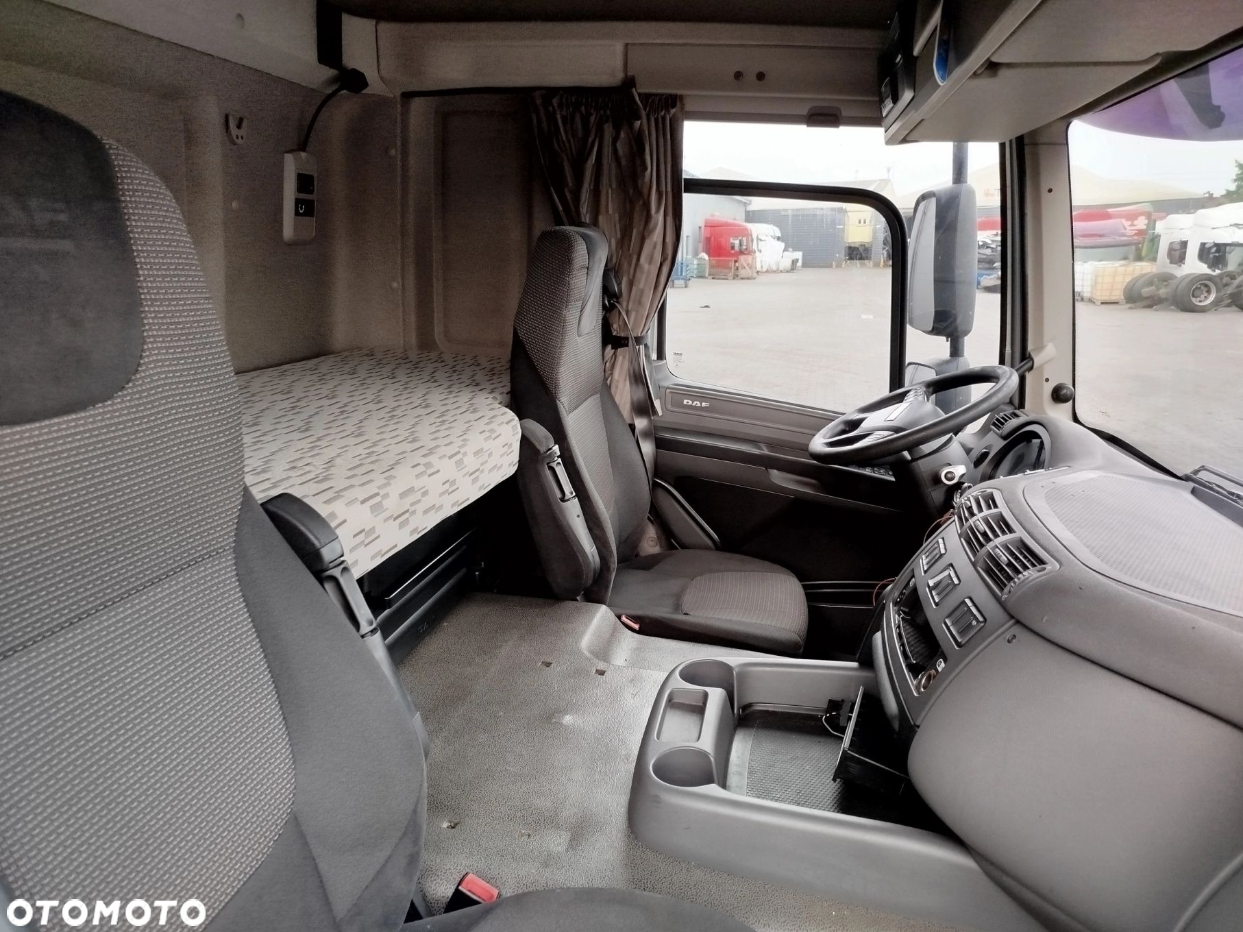 KABINA DAF CF 106 - 9