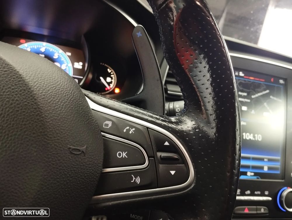 Renault Mégane 1.6 TCe GT EDC - 23