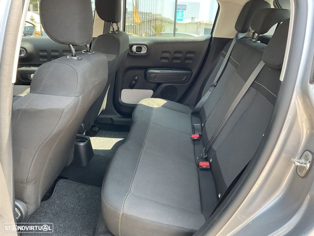Citroën C3 1.2 PureTech Shine - 33