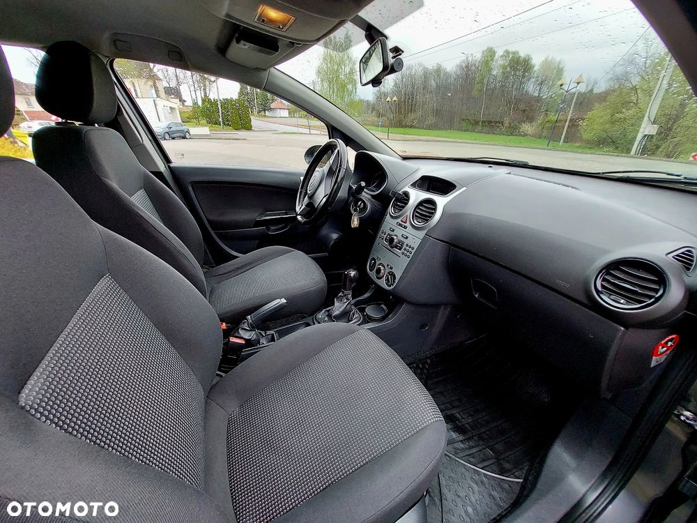 Opel Corsa - 13