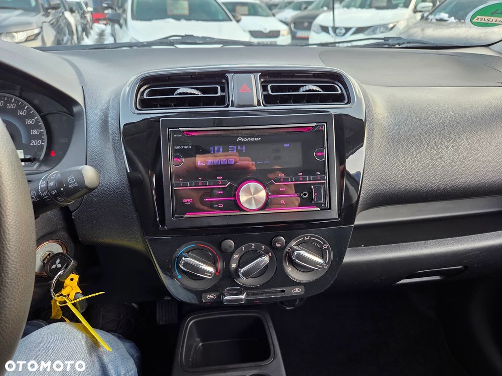 Mitsubishi Space Star 1.0 - 11