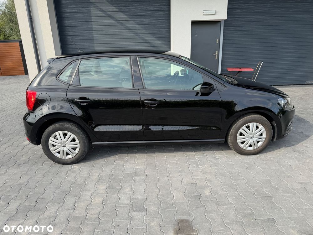 Volkswagen Polo 2016 photo 2