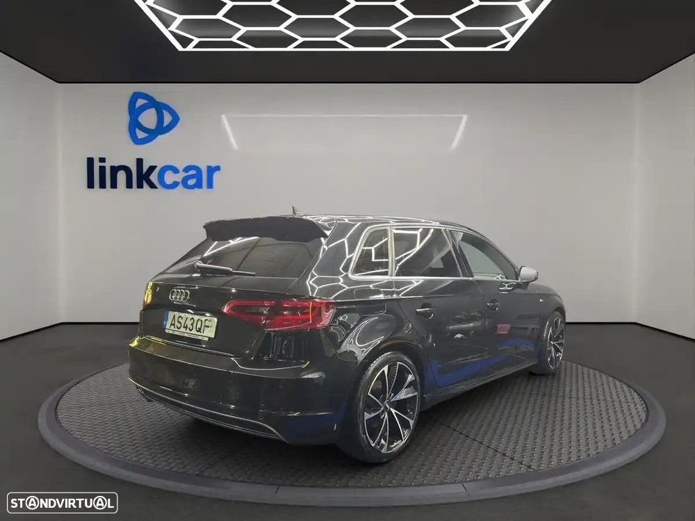 Audi A3 Sportback 2.0 TDI S-line S tronic - 5