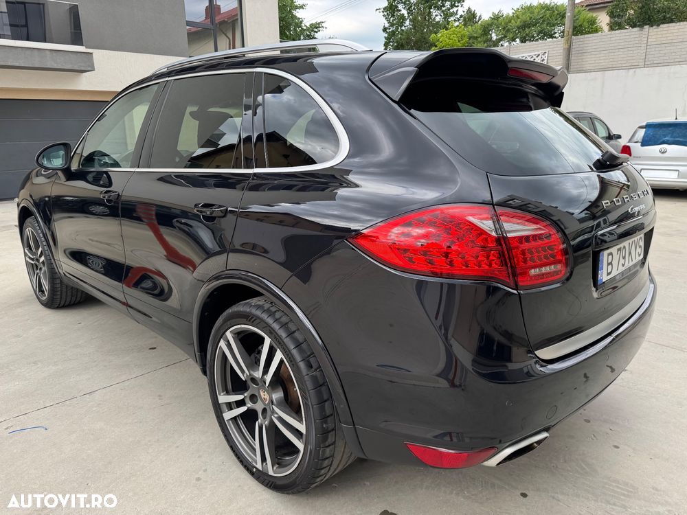 Porsche Cayenne - 7