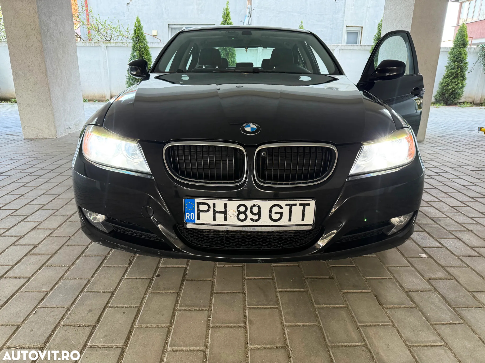 BMW Seria 3 318d DPF - 11
