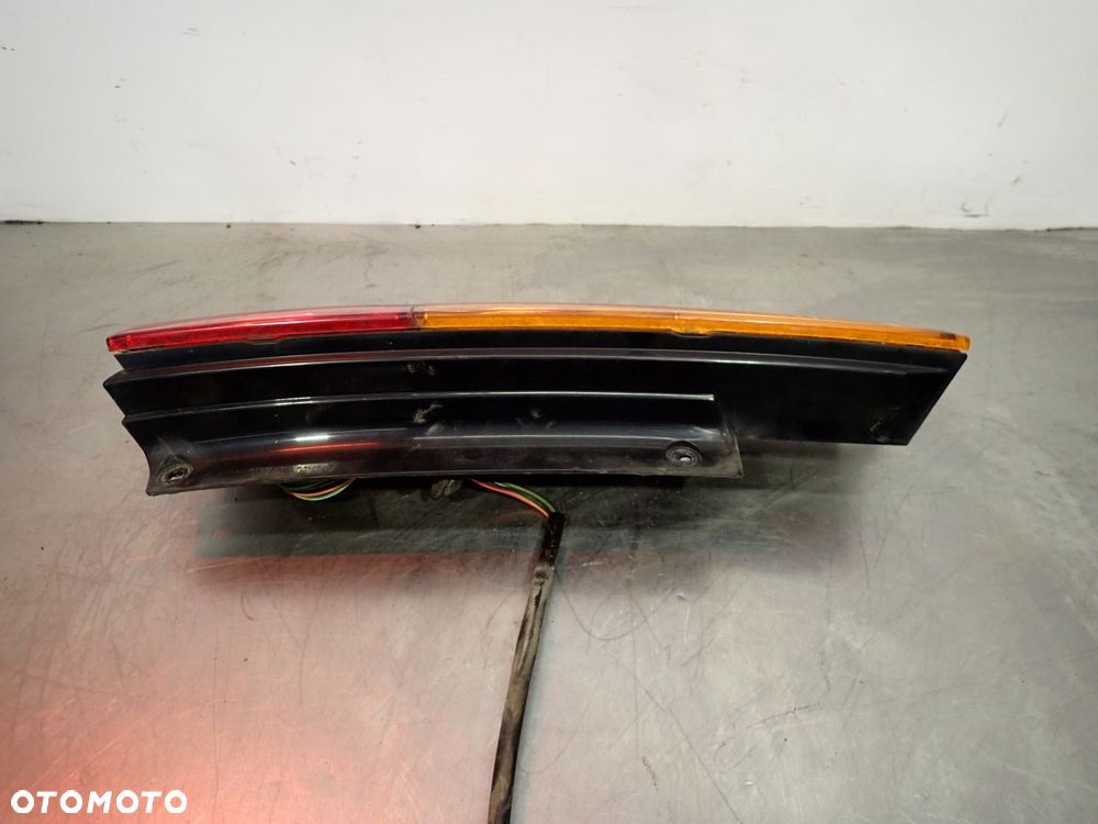 LAMPA LEWA TYLNA SUBARU JUSTY III - 3