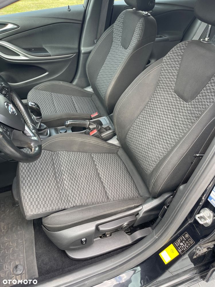 Opel Astra - 11