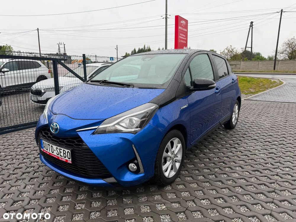 Toyota Yaris 1.5 VVT-i Comfort mit Design Paket - 2