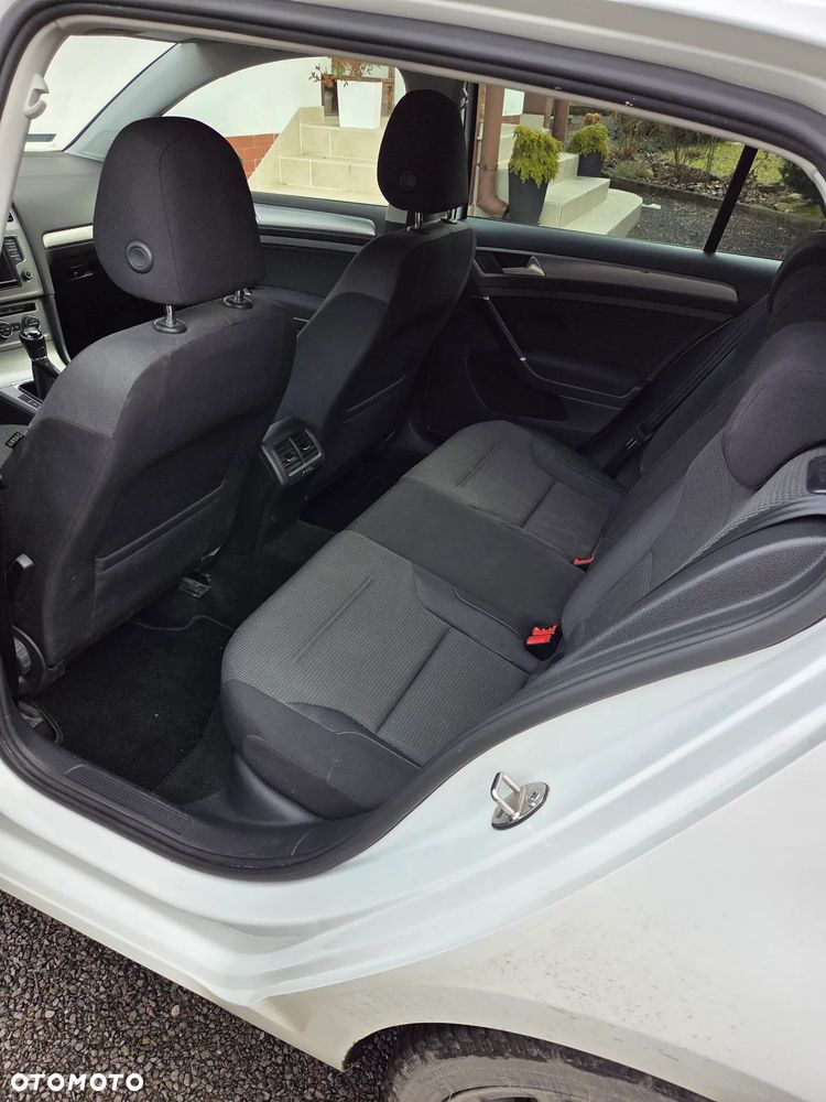 Volkswagen Golf 2.0 TDI (BlueMotion Technology) Comfortline - 15