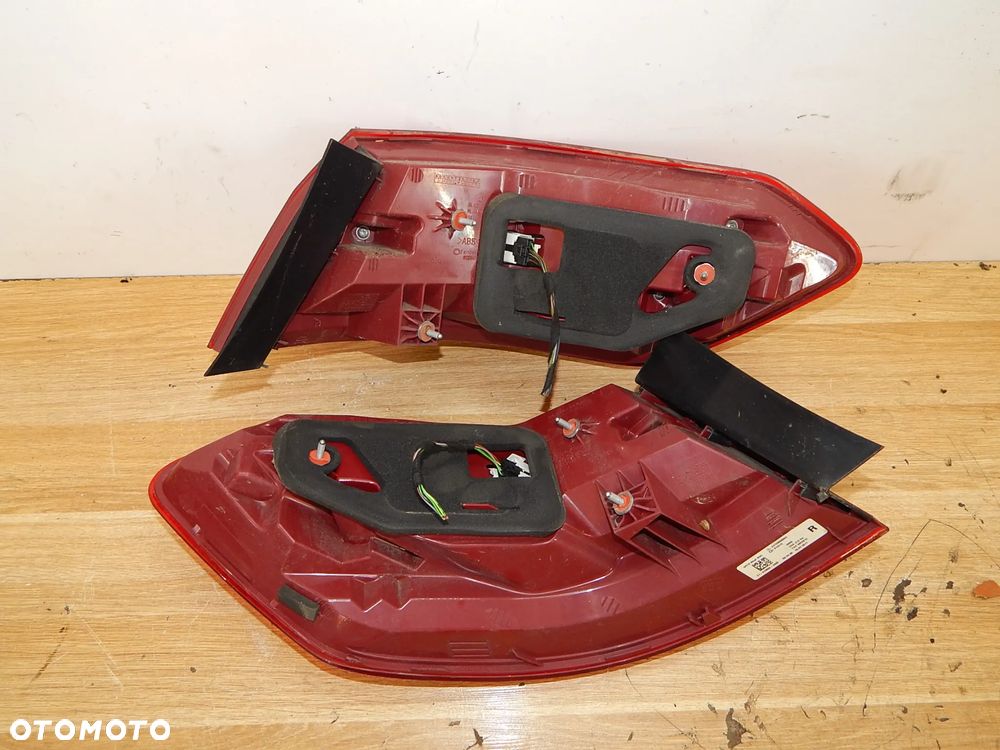 Lampa prawy tył LED Mercedes E klasa 212 W212 Lift 12-16 Sedan Łuków części - 7