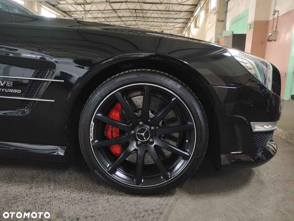 Mercedes-Benz SL 63 AMG - 4