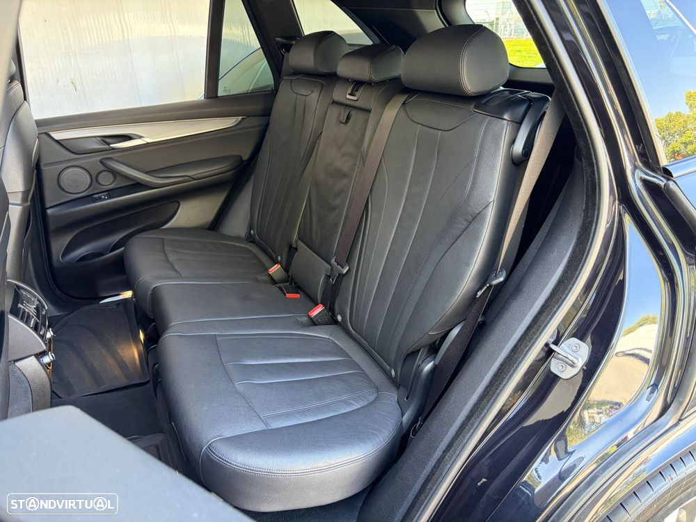 BMW X5 25 d sDrive Pack M - 12