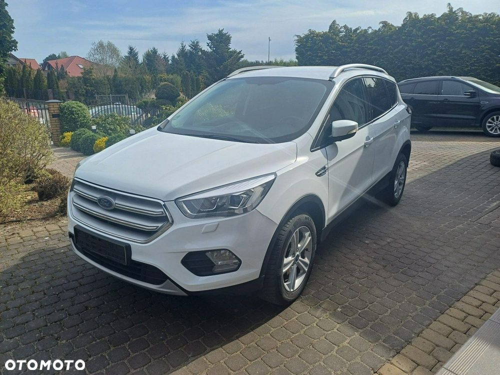 Ford Kuga 1.5 EcoBoost 2x4 Individual - 2