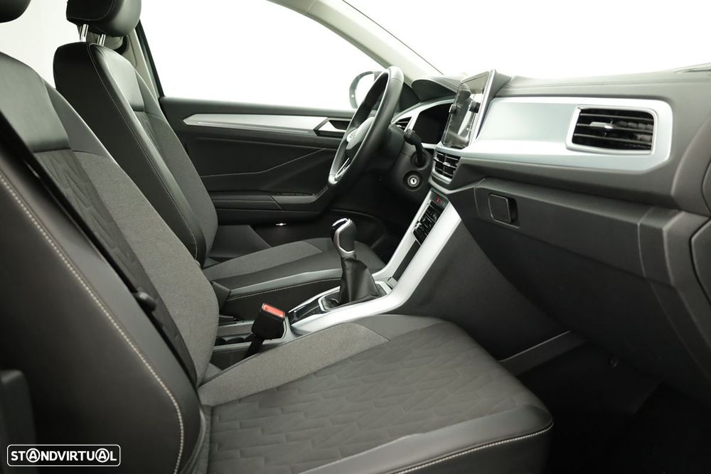 VW T-Roc 1.0 TSI - 21