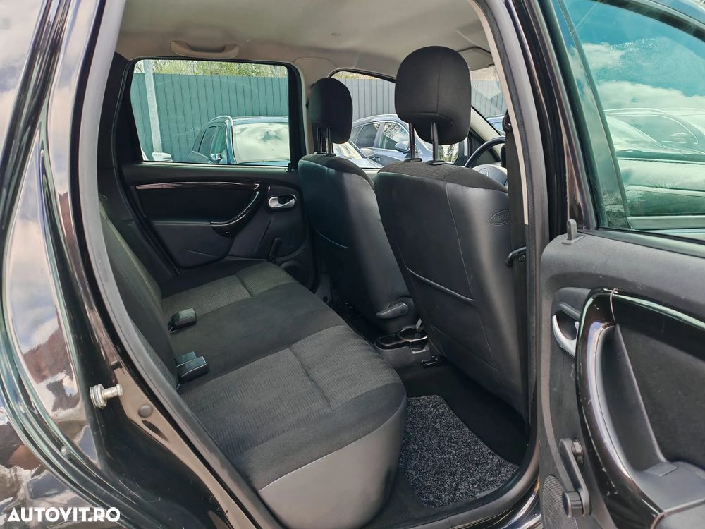 Dacia Duster 1.6 16V 4x2 Laureate - 7