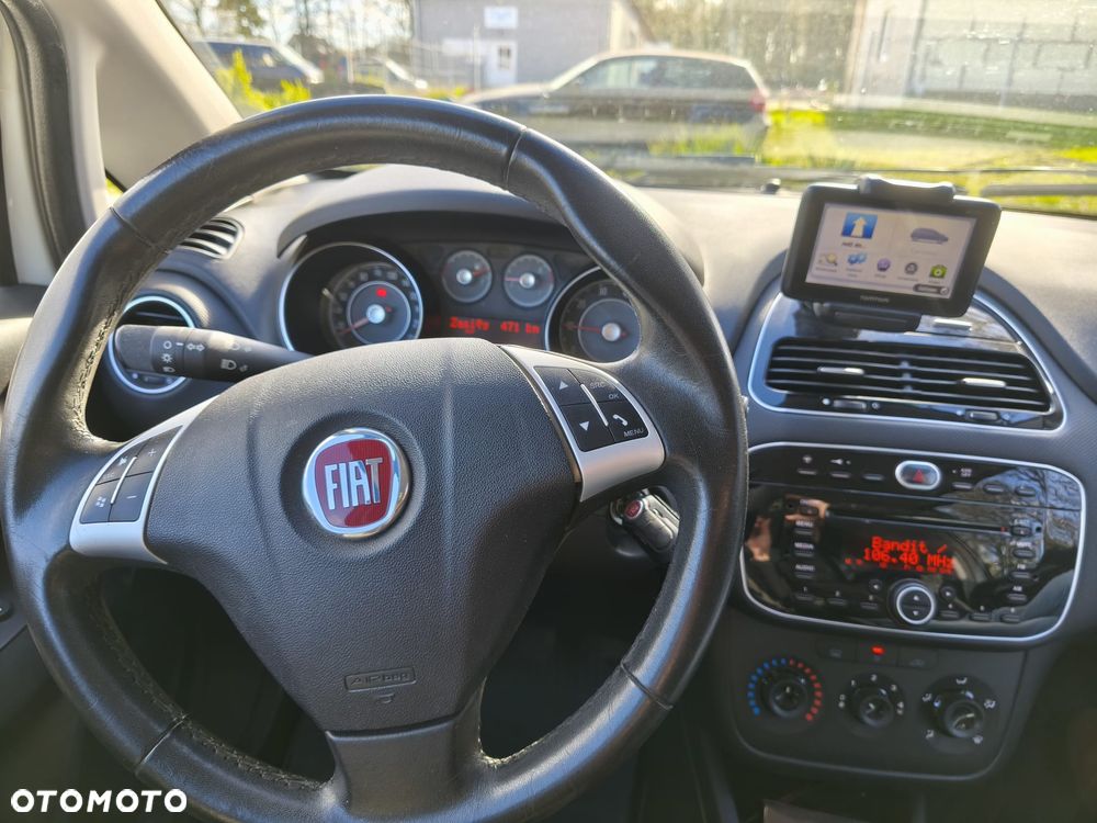 Fiat Punto 2012 1.2 Easy - 13