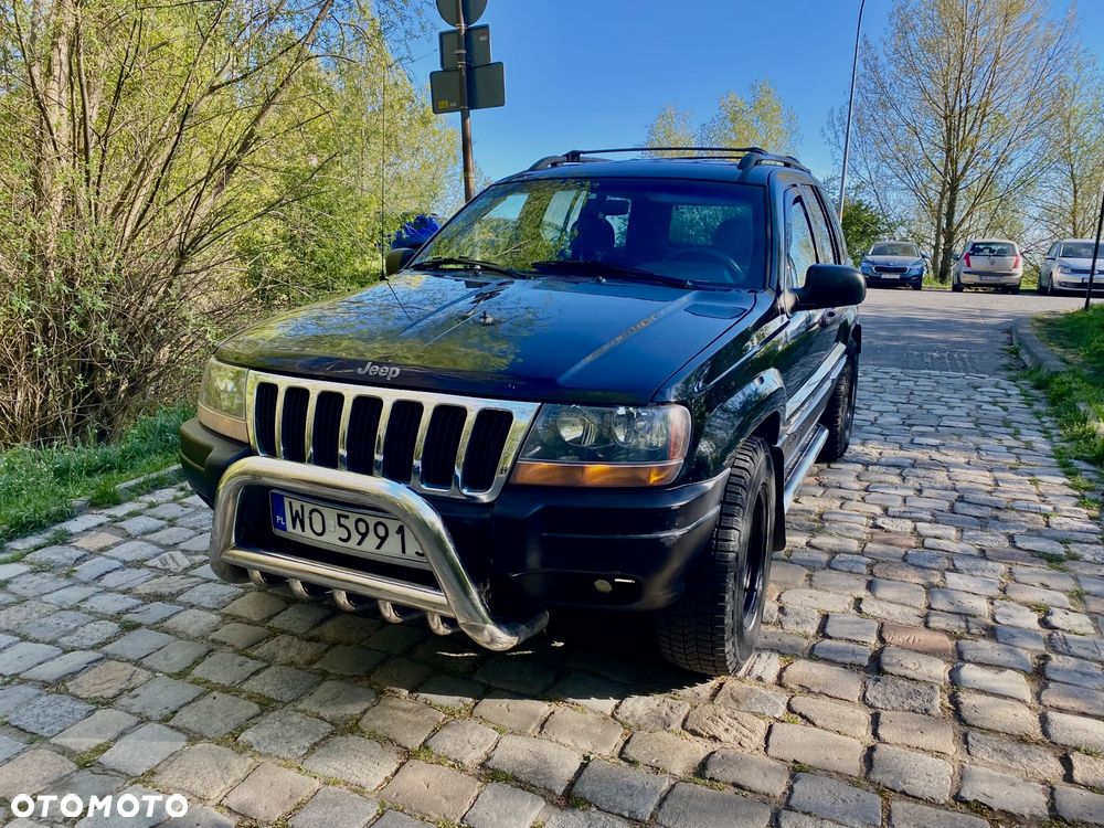 Jeep Grand Cherokee 4.0 Laredo - 16
