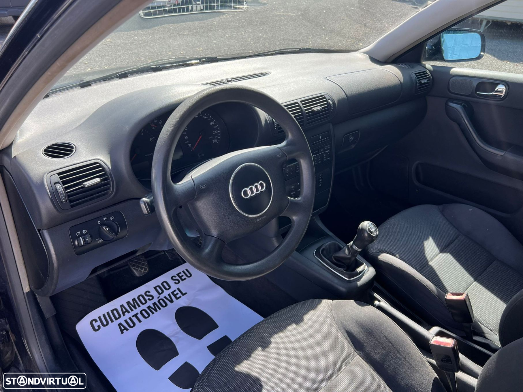 Audi A3 1.6 Ambiente - 6