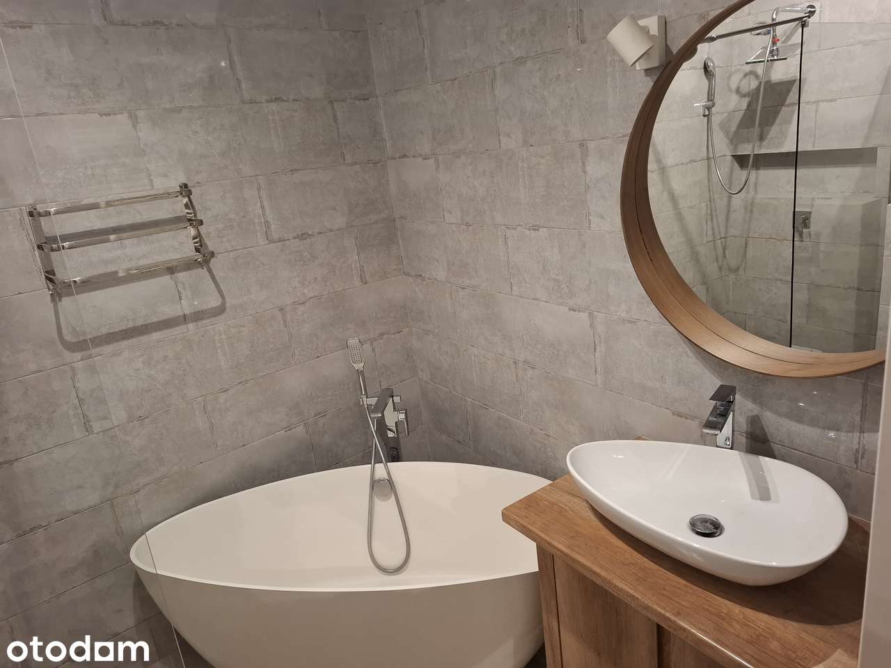 Mieszkanie 3-pokojowe z balkonem w Woli plus garaż i komórka