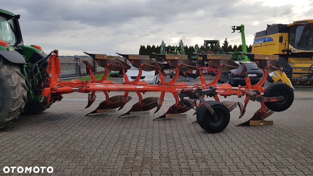 Kuhn VariMaster 152 5 skibowy Non STOP - 26