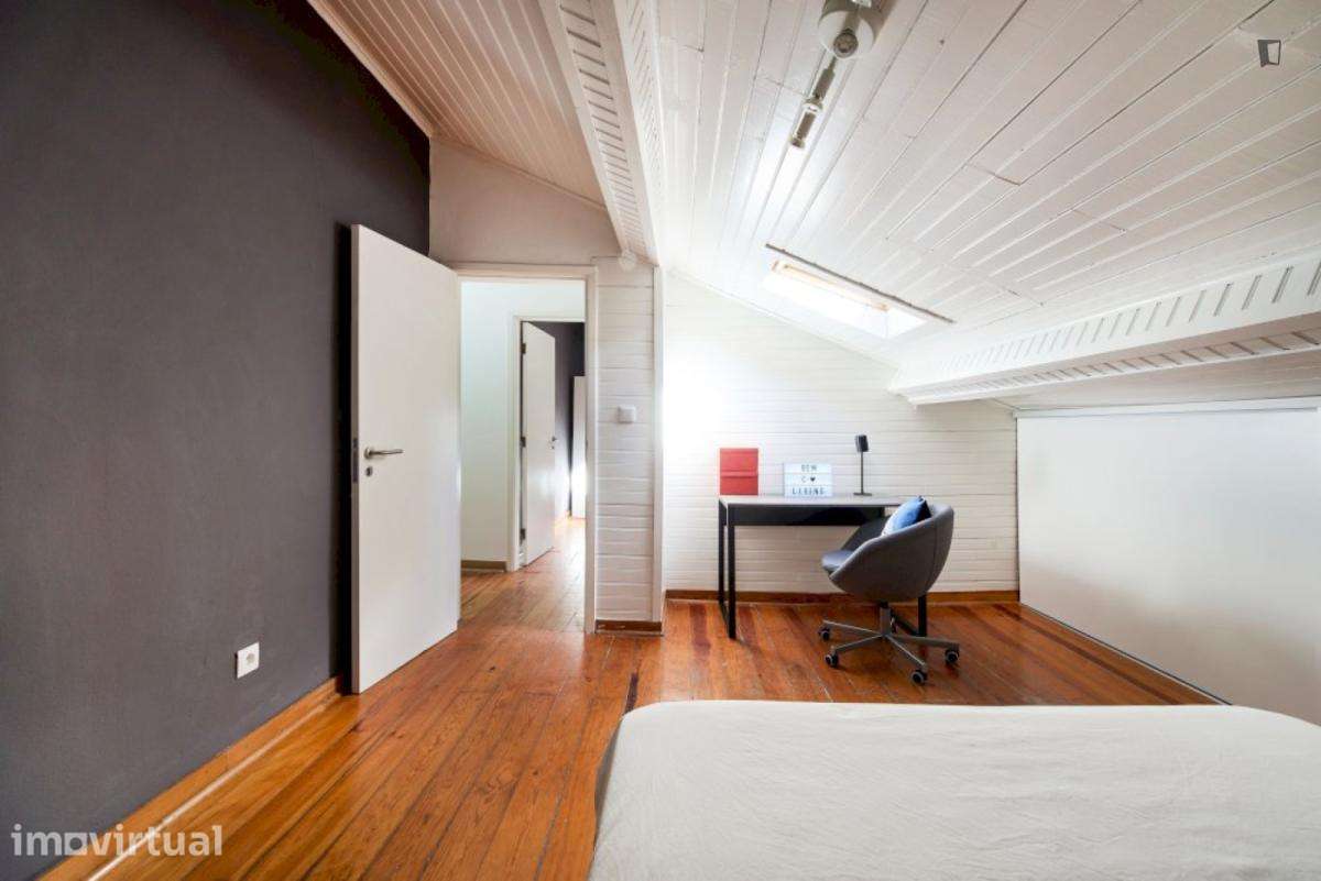 Quarto - localizado em Amadora Lisbon - Grande imagem: 5/25