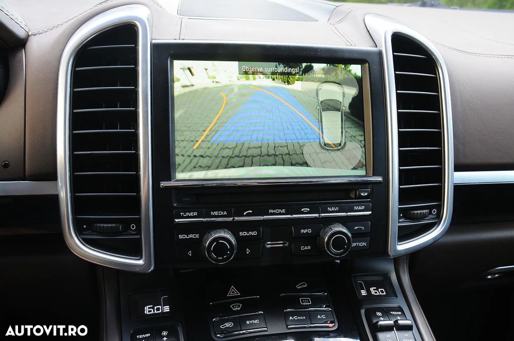 Porsche Cayenne 3.0TD TipTronic - 14