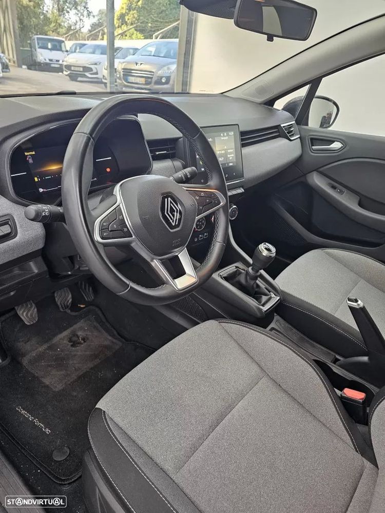 Renault Clio 1.0 TCe Evolution Bi-Fuel - 14